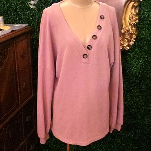 snuggly waffle knit fashion henley XL